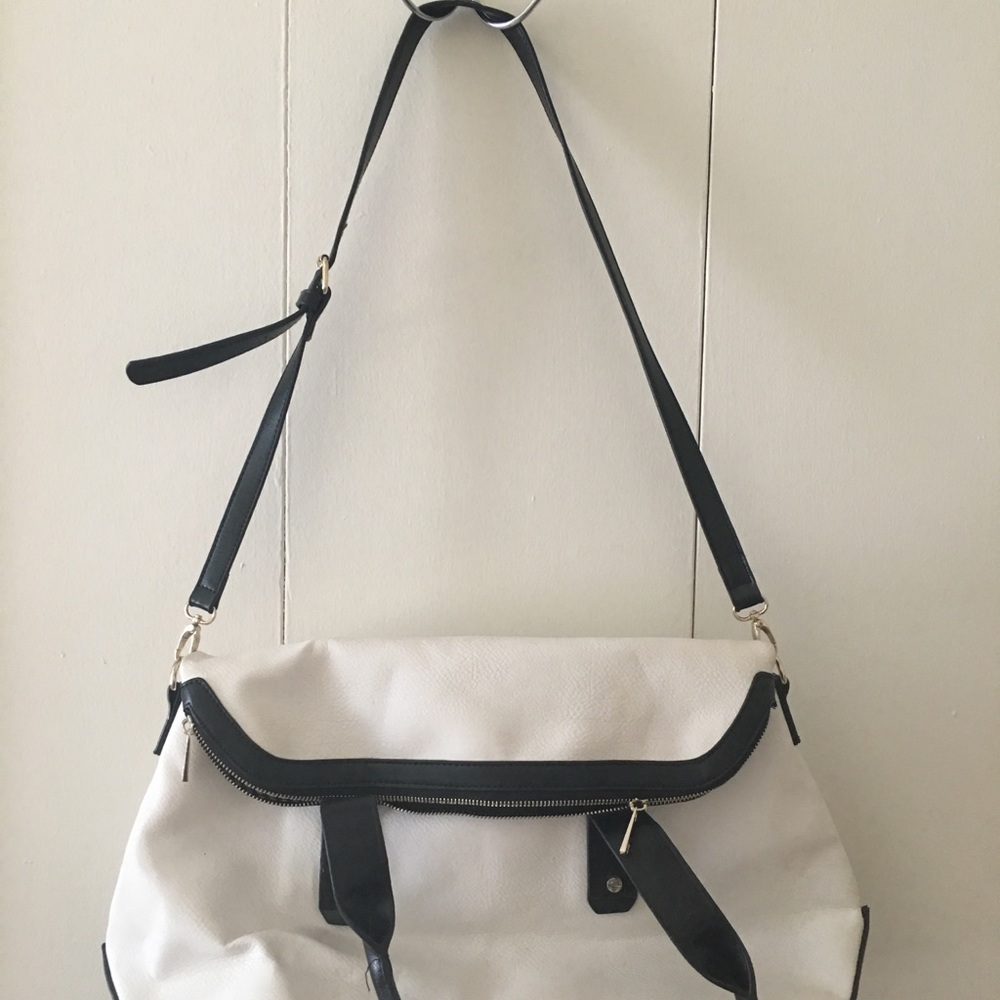 Huge JustFab bag for work or play!